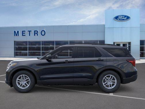 Agate Black Metallic 2026 Ford Explorer Active