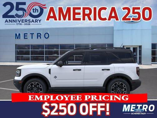 Oxford White 2026 Ford Bronco Sport Outer Banks