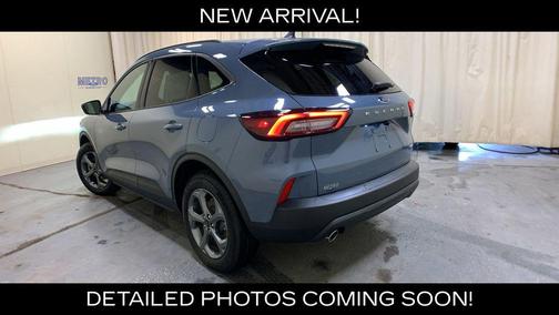Vapor Blue 2025 Ford Escape ST-Line