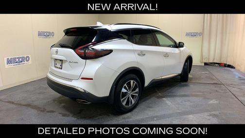 Pearl White 2019 Nissan Murano SV