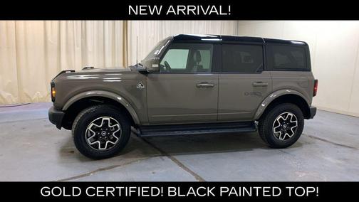 Gray 2025 Ford Bronco Outer Banks