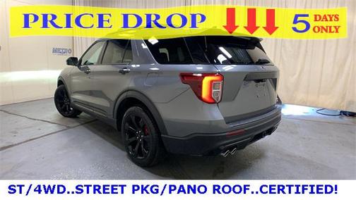 2022 Ford Explorer ST