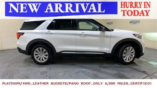 2025 Ford Explorer Platinum