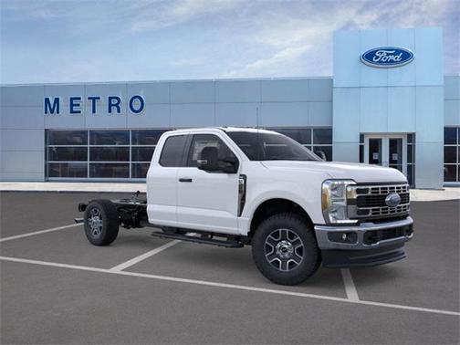 2025 Ford F-350 XLT