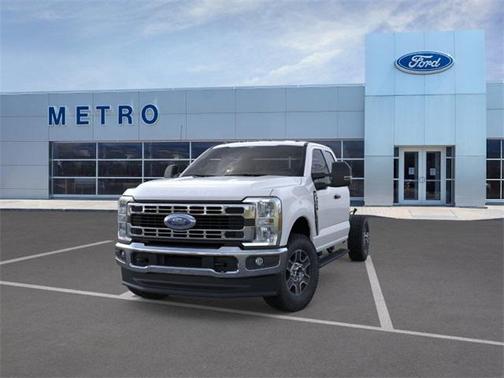 2025 Ford F-350 XLT