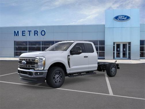 2025 Ford F-350 XLT