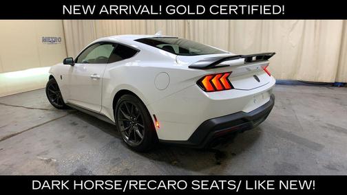 Oxford White 2025 Ford Mustang Dark Horse
