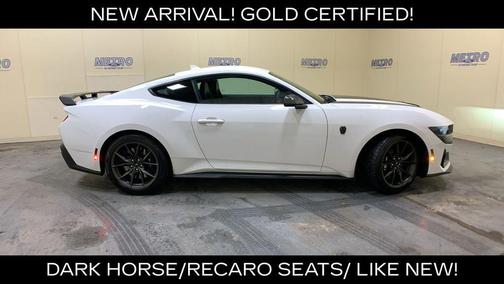 Oxford White 2025 Ford Mustang Dark Horse