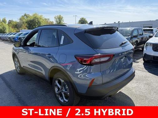 2025 Ford Escape ST-Line Select