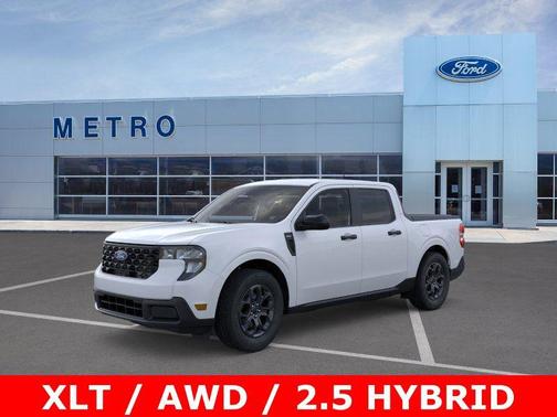 Space White Metallic 2026 Ford Maverick XLT