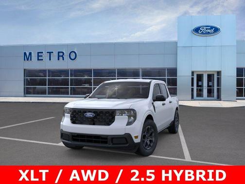 Space White Metallic 2026 Ford Maverick XLT