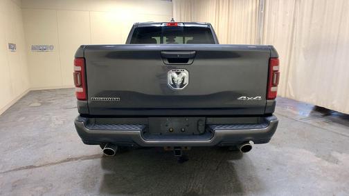 Granite Crystal Metallic Clearcoat 2019 RAM 1500 Big Horn
