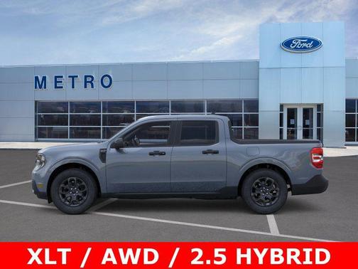 Azure Gray Metallic Tri-Coat 2026 Ford Maverick XLT