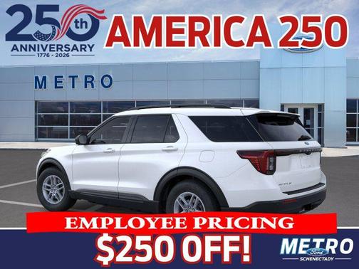 Star White Metallic Tri-Coat 2026 Ford Explorer Active