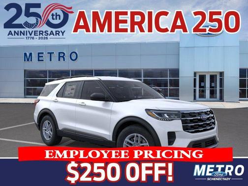 Star White Metallic Tri-Coat 2026 Ford Explorer Active