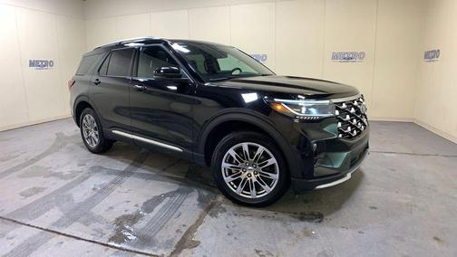 Black Metallic 2025 Ford Explorer Platinum