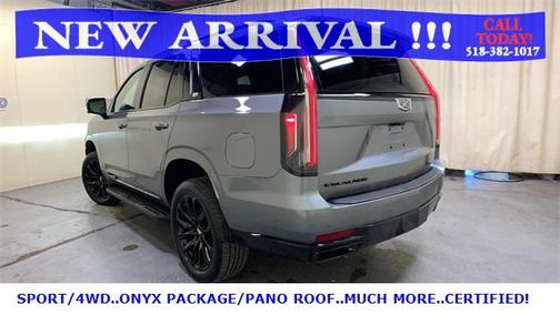 2022 Cadillac Escalade Sport