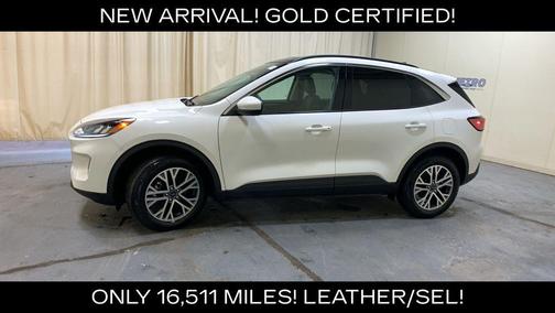 White Metallic 2022 Ford Escape SEL