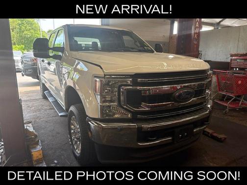 Oxford White 2022 Ford F-250 XLT