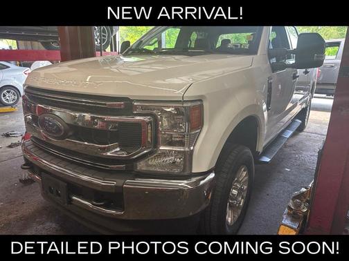 Oxford White 2022 Ford F-250 XLT