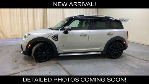 White Silver 2022 MINI Countryman Cooper S ALL4