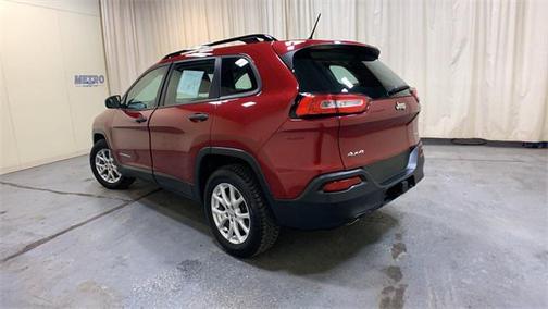 2015 Jeep Cherokee Sport