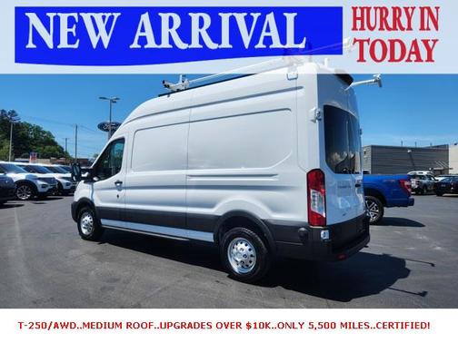 2024 Ford Transit-250 Base