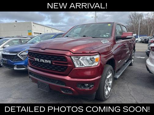 Delmonico Red Pearlcoat 2022 RAM 1500 Big Horn/Lone Star