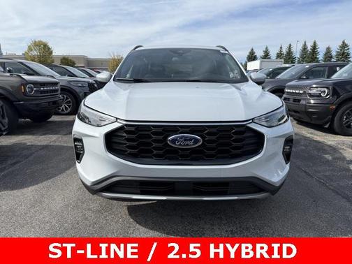 2025 Ford Escape ST-Line Select