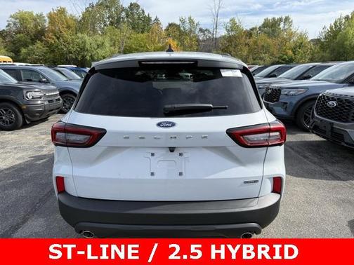 2025 Ford Escape ST-Line Select