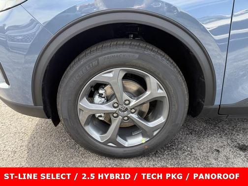 2025 Ford Escape ST-Line Select