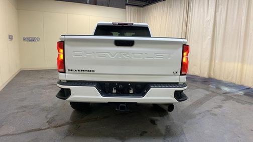 Summit White 2024 Chevrolet Silverado 2500 LT