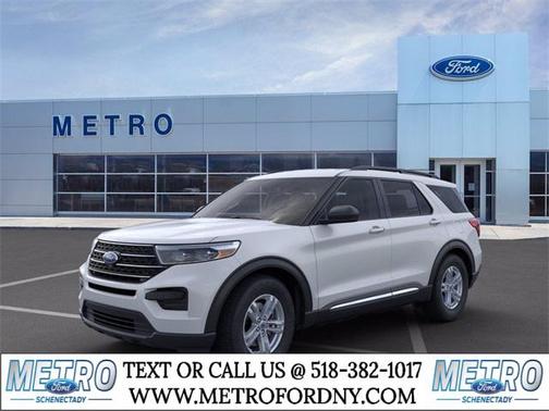Oxford White 2021 Ford Explorer XLT