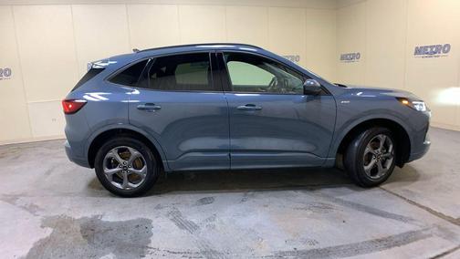 Vapor Blue 2023 Ford Escape ST-Line Select