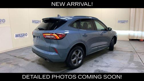 Vapor Blue 2023 Ford Escape ST-Line Select