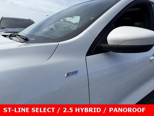 2025 Ford Escape ST-Line Select