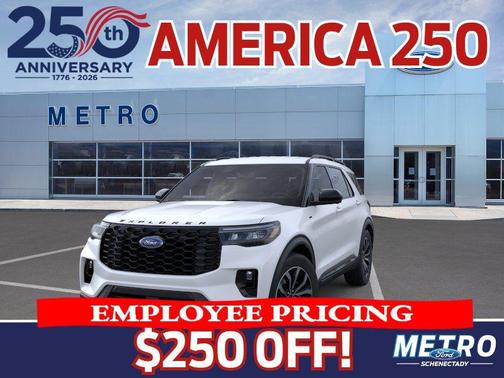 Star White Metallic Tri-Coat 2026 Ford Explorer ST-Line