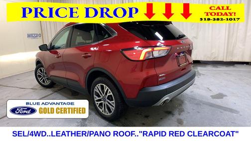 Rapid Red Metallic Tinted Clearcoat 2022 Ford Escape SEL