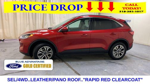 Rapid Red Metallic Tinted Clearcoat 2022 Ford Escape SEL