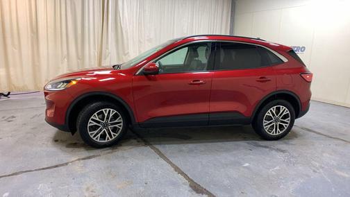 Red Metallic 2022 Ford Escape SEL
