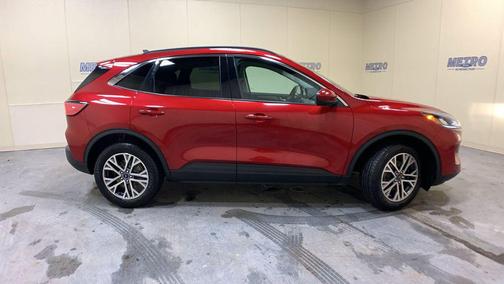 Red Metallic 2022 Ford Escape SEL