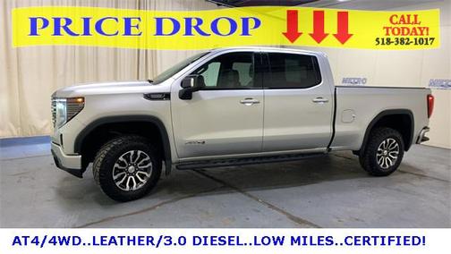 2022 GMC Sierra 1500 AT4