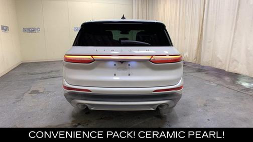 Pearl Metallic 2022 Lincoln Corsair Standard