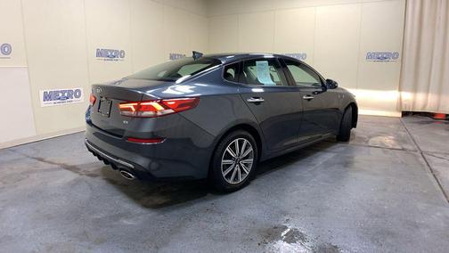 2020 Kia Optima EX
