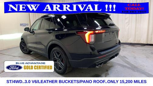 Black Metallic 2025 Ford Explorer ST
