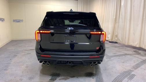 Black Metallic 2025 Ford Explorer ST