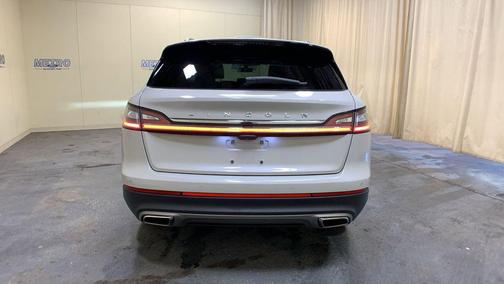 Pearl Metallic 2023 Lincoln Nautilus Reserve