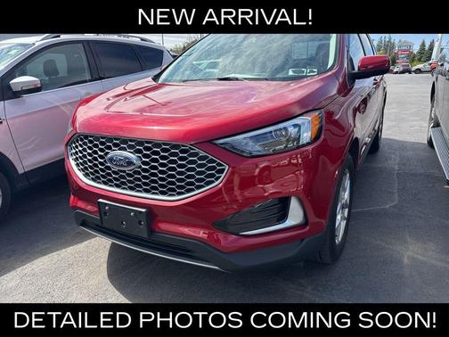 Red Metallic 2024 Ford Edge SEL
