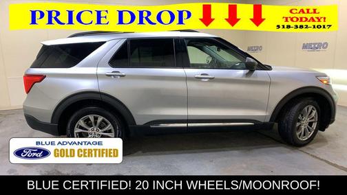 Silver Metallic 2022 Ford Explorer XLT