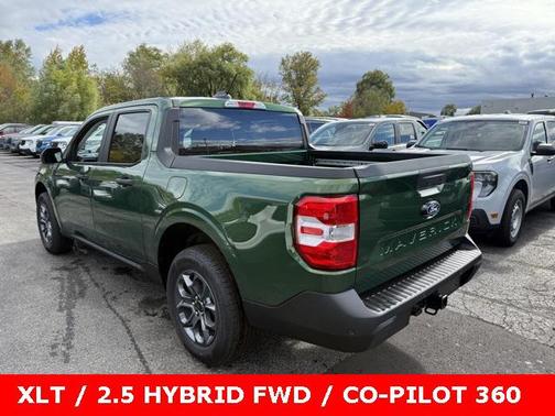 2025 Ford Maverick XLT